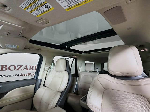 Used 2022 Lincoln Navigator Reserve AWD/4WD image 26