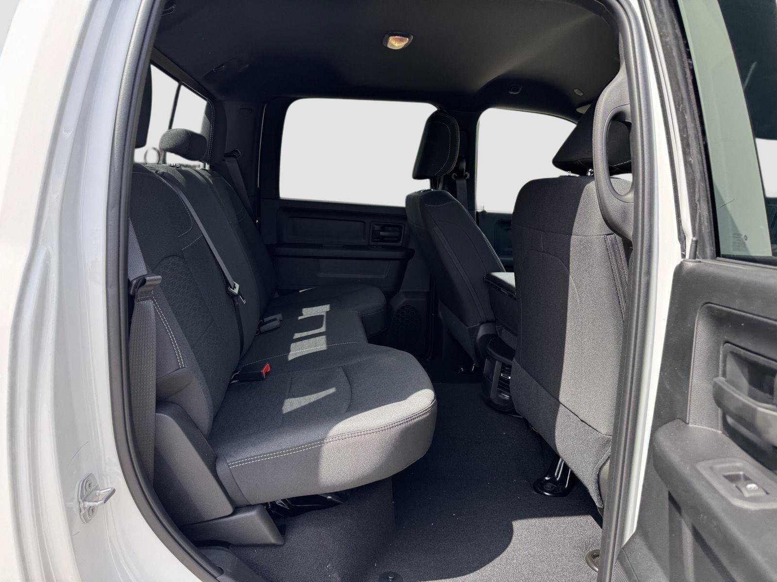New 2026 RAM 3500 Tradesman AWD/4WD image 25