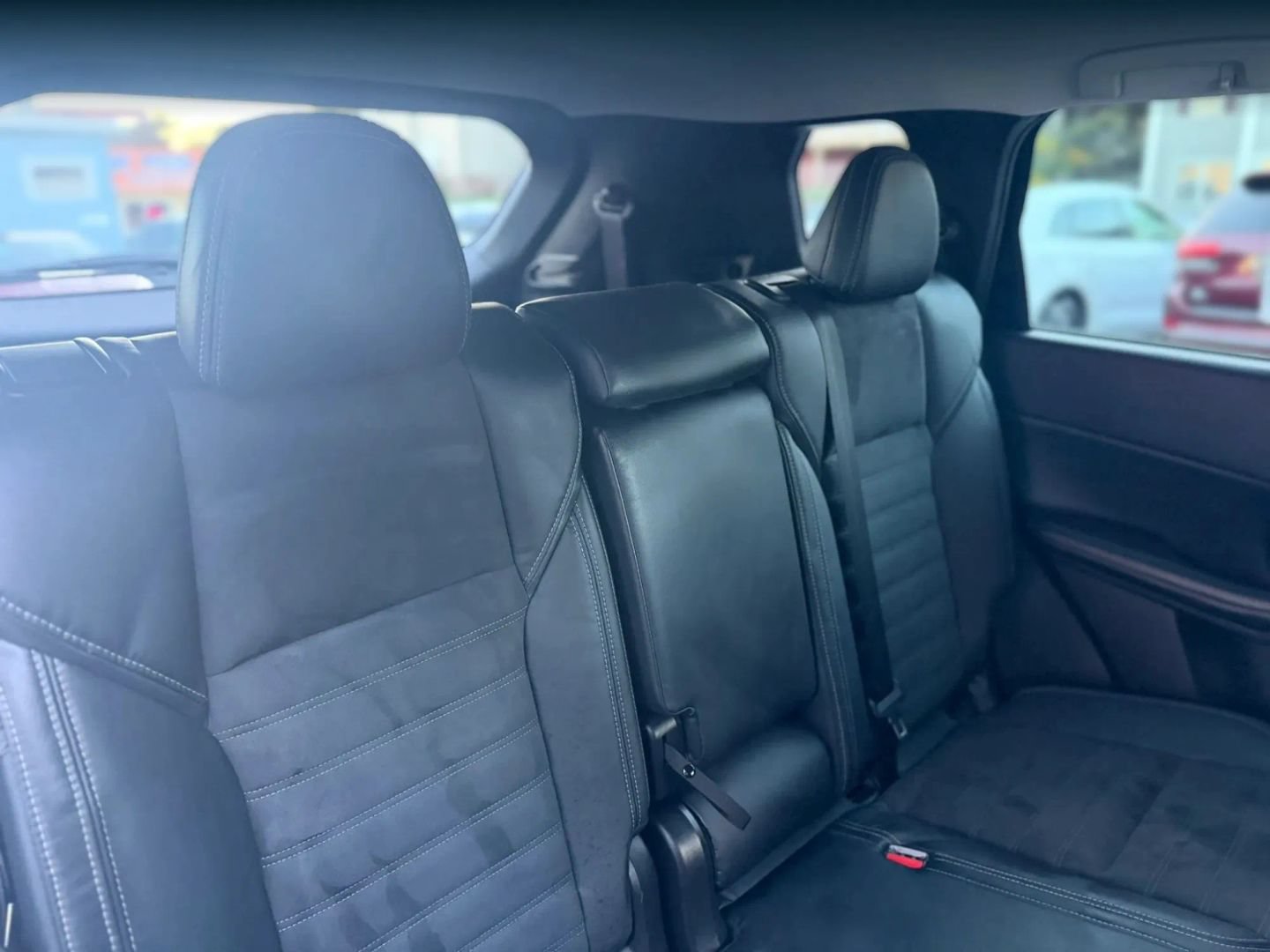 Used 2022 Mitsubishi Outlander SE AWD/4WD image 36