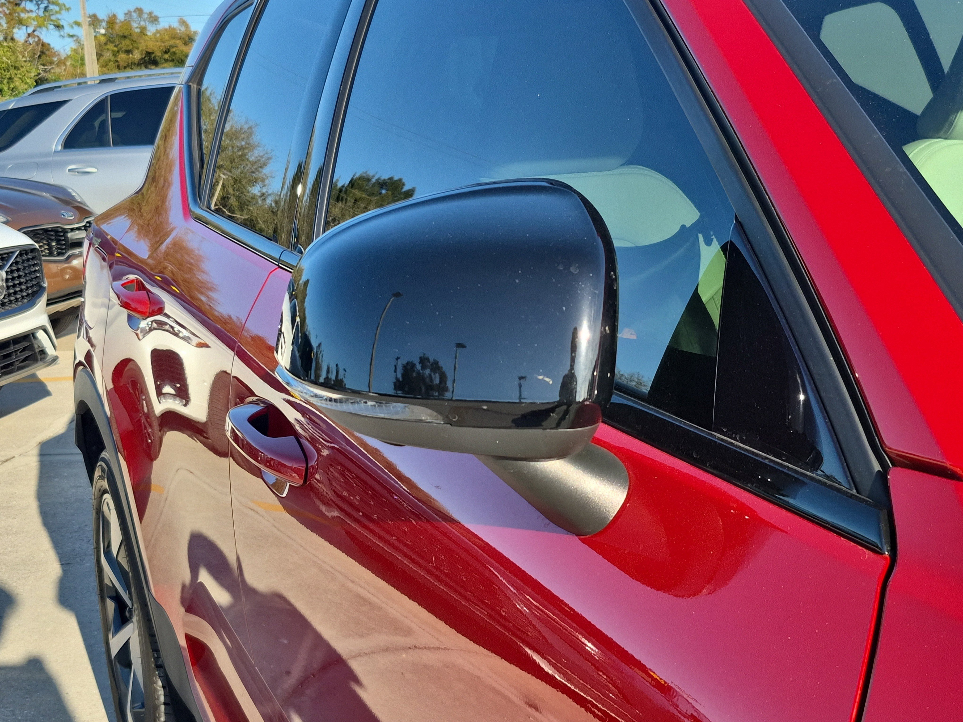 Used 2023 Volvo XC40 B5 Plus w/ Driver Assist Package image 10