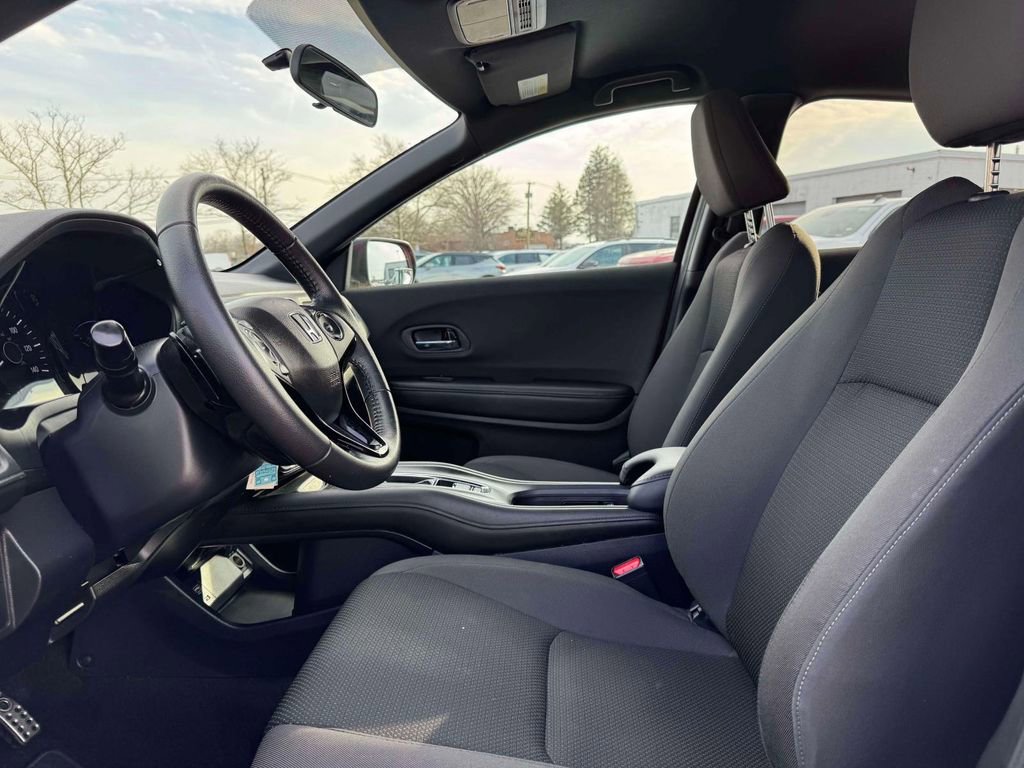 Used 2022 Honda HR-V Sport image 12