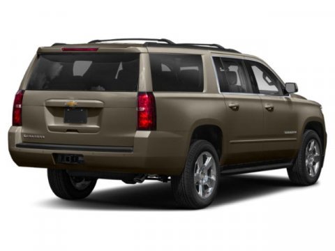 Used 2019 Chevrolet Suburban LT image 2