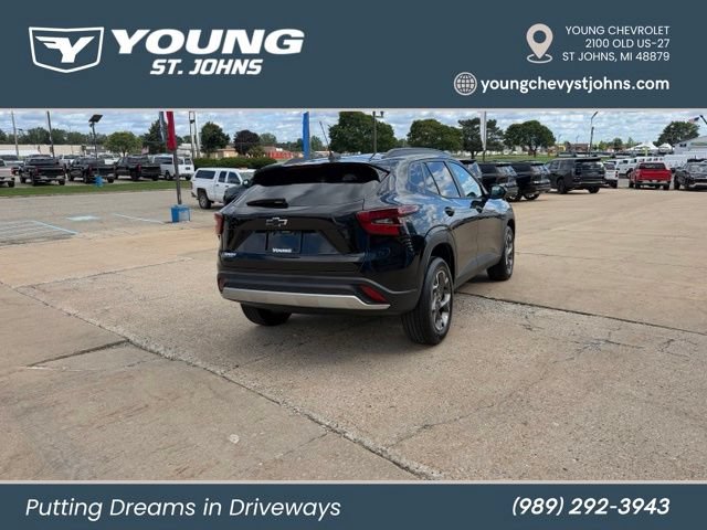 Used 2025 Chevrolet Trax LT w/ Driver Confidence Package FWD image 7