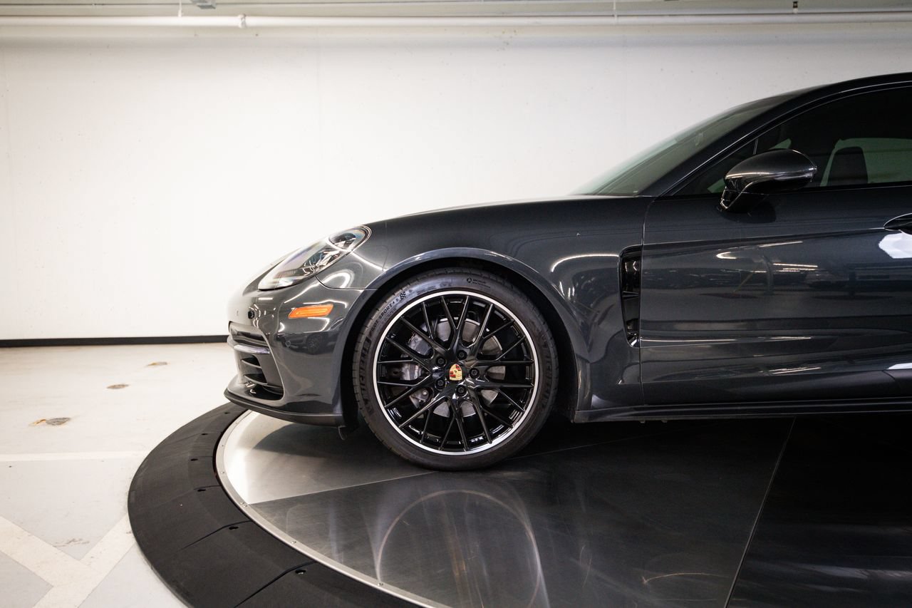 Certified 2018 Porsche Panamera 4 AWD/4WD image 11