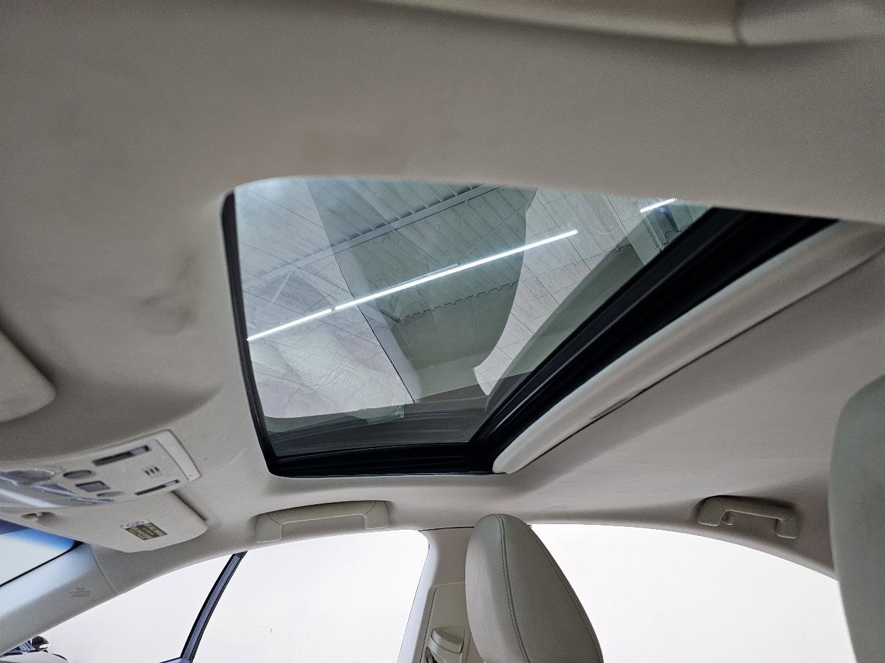 Used 2014 Lexus ES 350 w/ Luxury Package FWD image 38