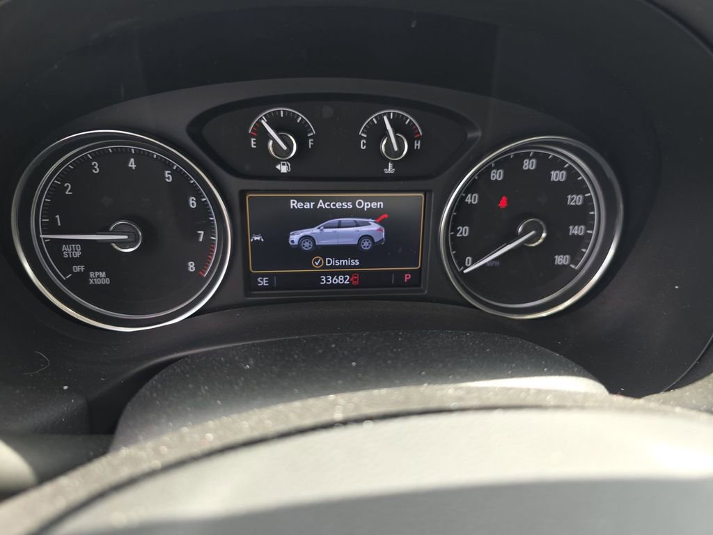 Used 2023 Buick Enclave Essence w/ Experience Buick Package FWD image 6