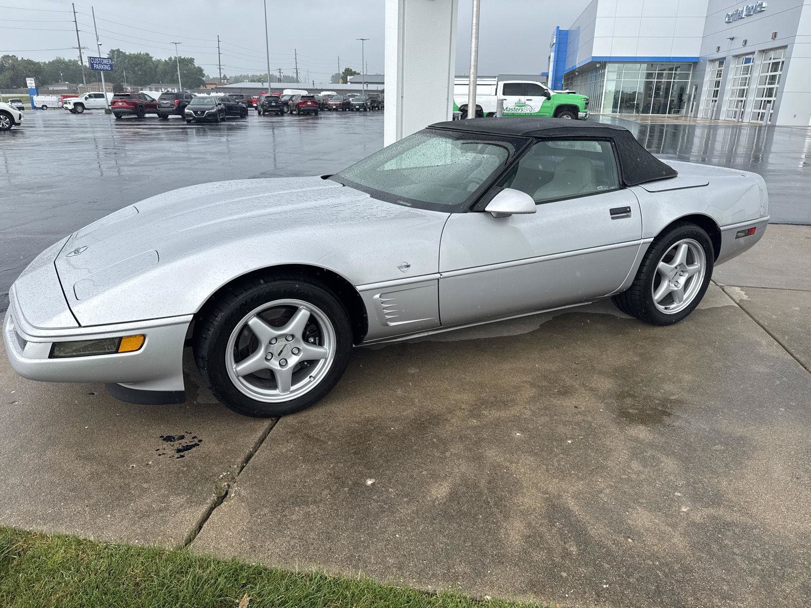 Used 1996 Chevrolet Corvette Convertible RWD image 5