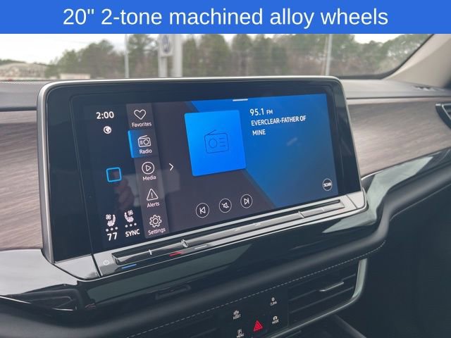 Certified 2025 Volkswagen Atlas SEL image 21