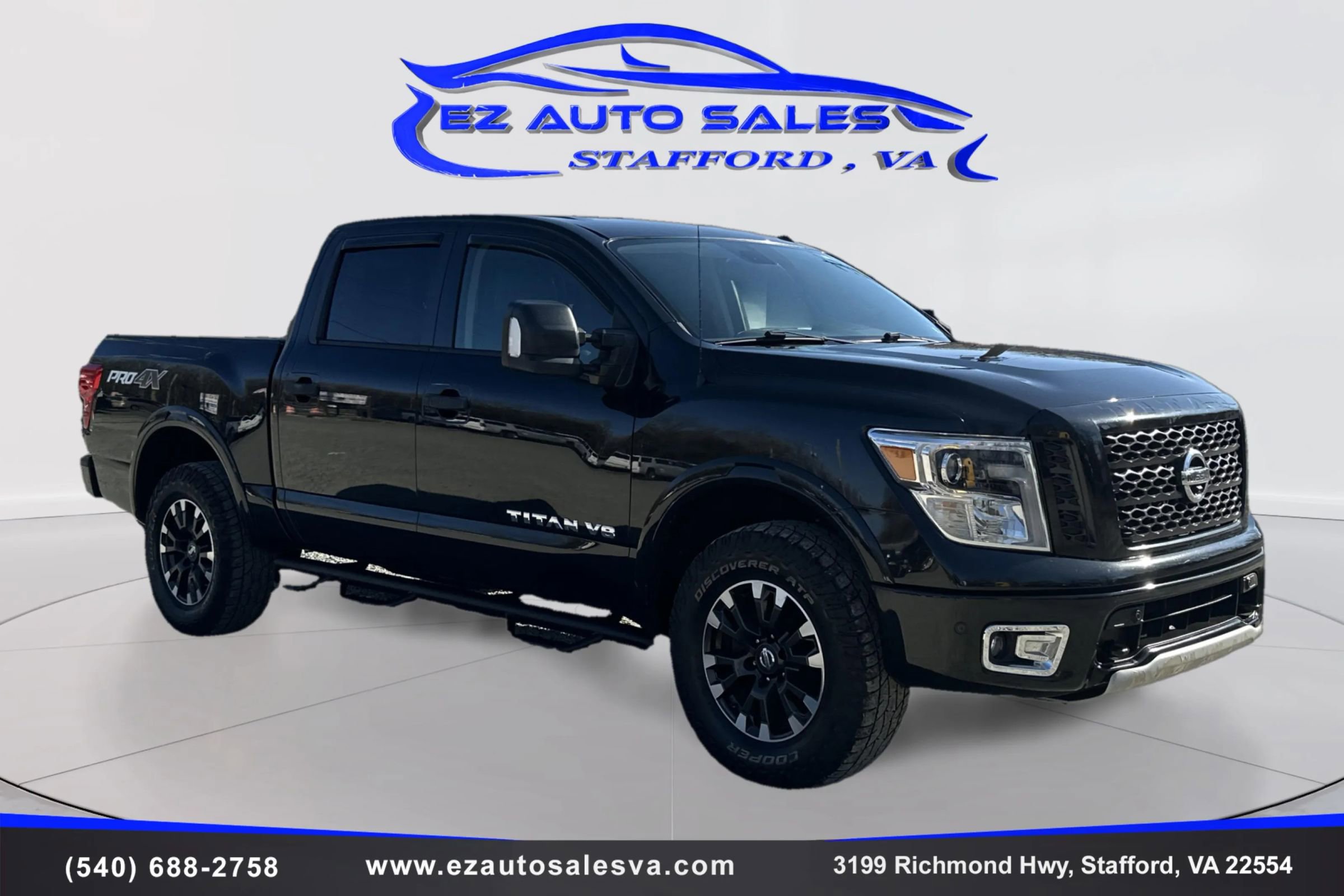 Used 2019 Nissan Titan PRO-4X w/ Pro-4x Convenience Package image 3