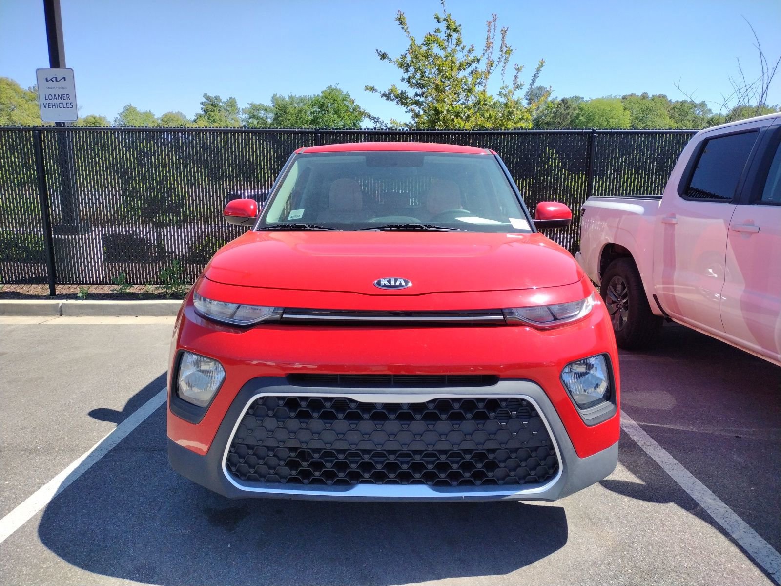 Used 2021 Kia Soul LX image 2