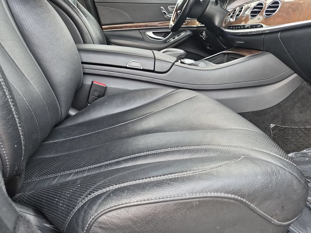 Used 2014 Mercedes-Benz S 550 Sedan image 32