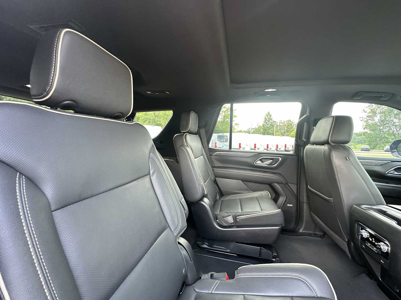 Certified 2023 GMC Yukon SLT AWD/4WD image 22