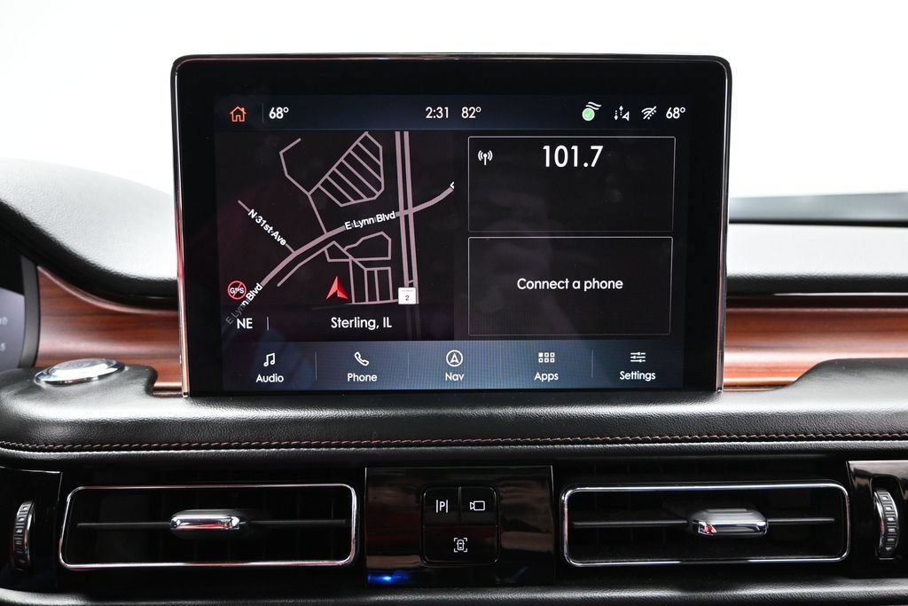 Used 2022 Lincoln Aviator Reserve w/ Equipment Group 201A AWD/4WD image 33