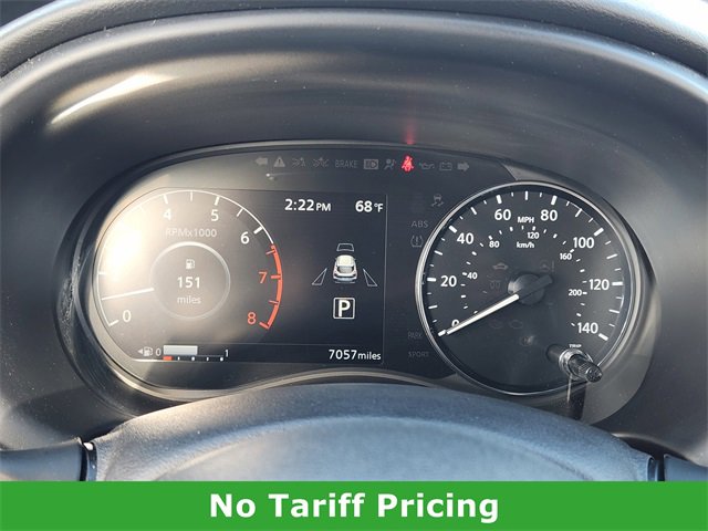 Used 2024 Nissan Kicks SV image 16