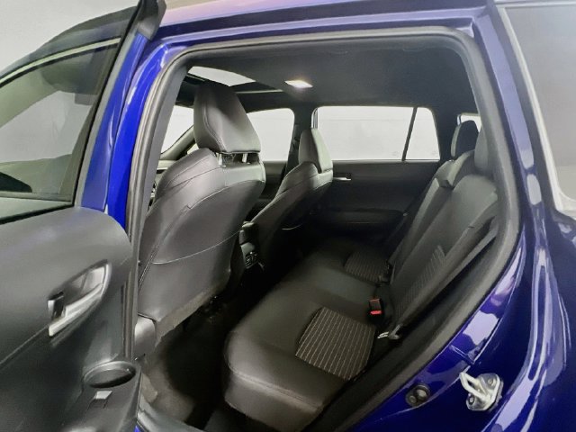 Used 2024 Toyota Corolla Cross AWD Hybrid w/ Convenience Package image 16