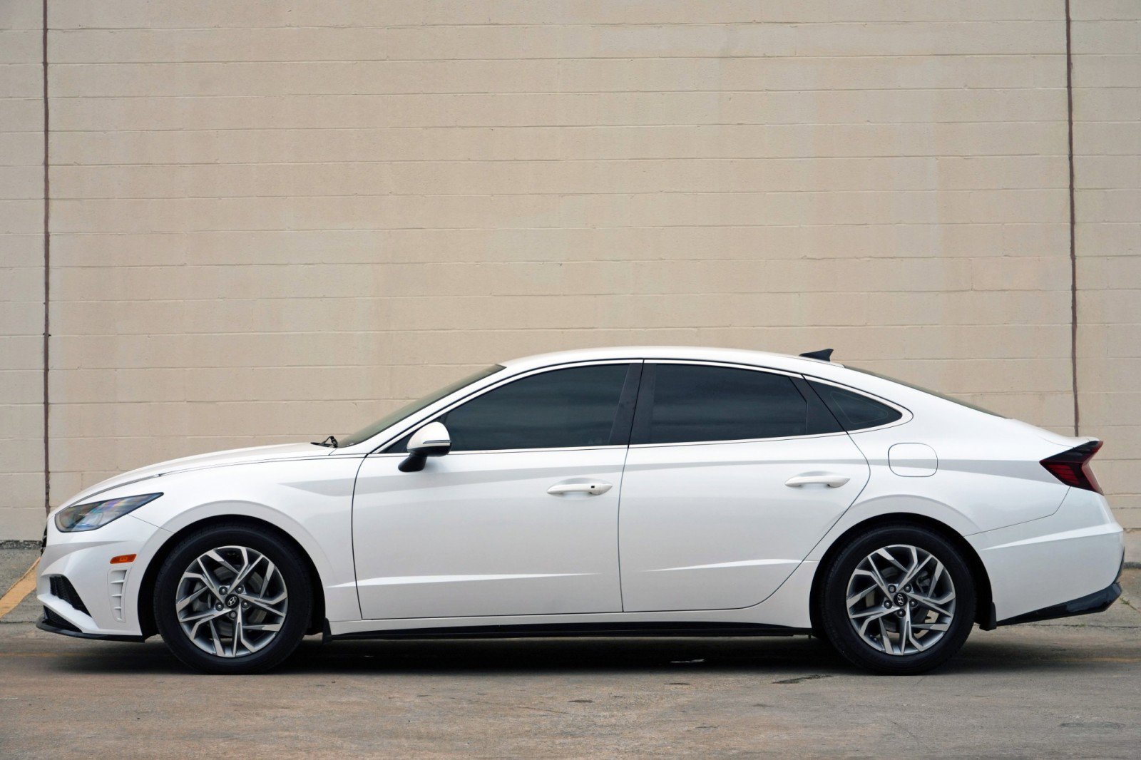 Used 2021 Hyundai Sonata SEL w/ Cargo Package FWD image 8