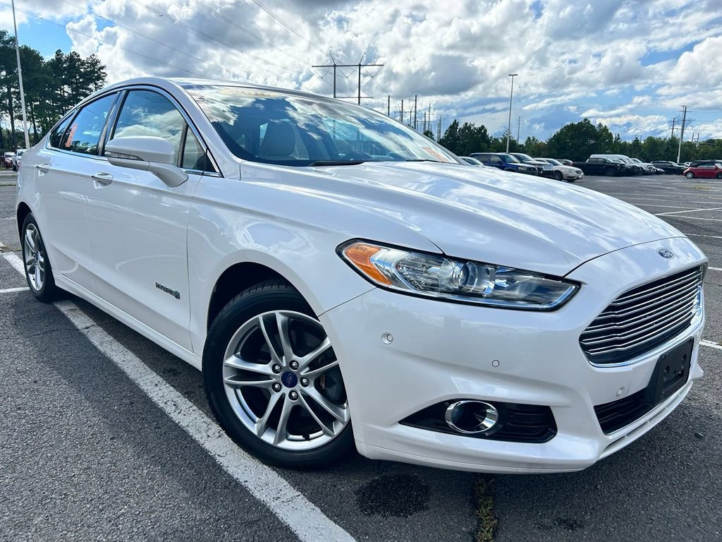 Used 2016 Ford Fusion Titanium FWD image 1