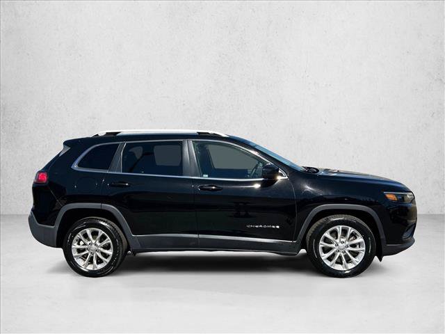 Used 2019 Jeep Cherokee Latitude w/ Popular Appearance Group FWD image 4