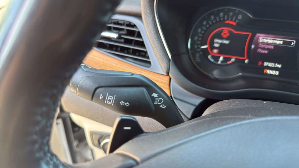 Used 2015 Lincoln MKC AWD w/ Equipment Group 102A Reserve image 29