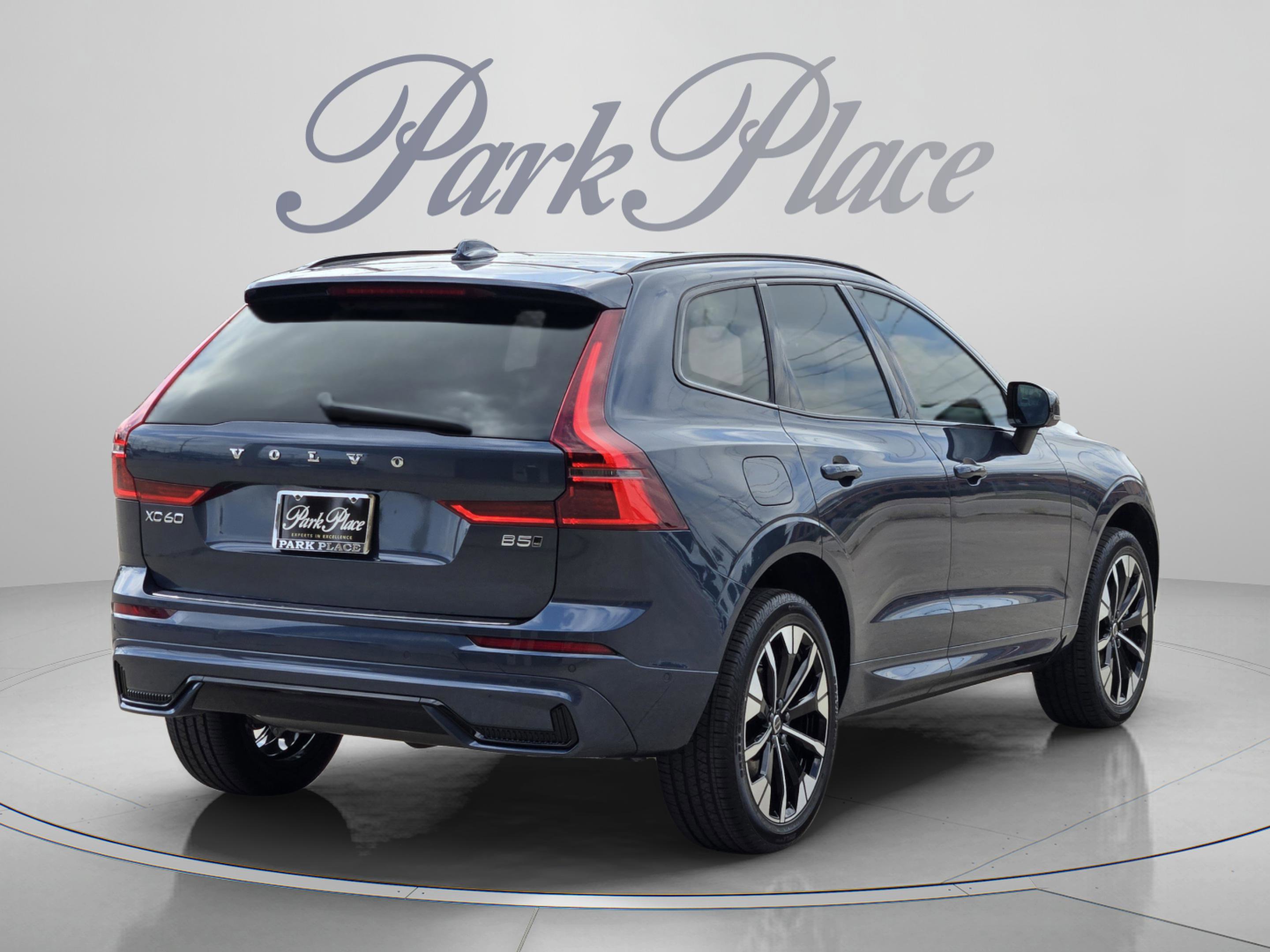 New 2026 Volvo XC60 B5 Plus w/ Protection Package Premier AWD/4WD image 6