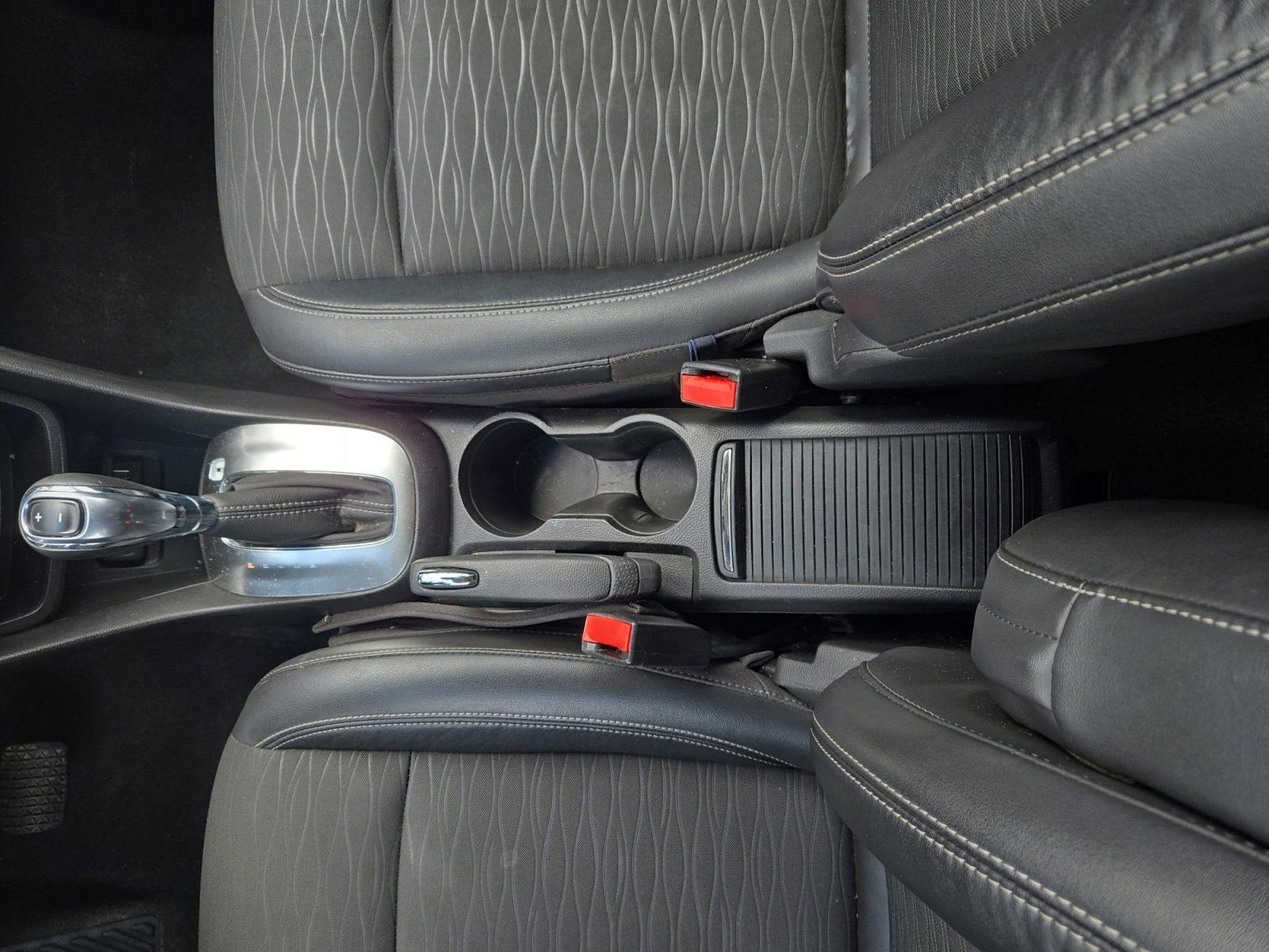 Used 2016 Buick Encore Convenience FWD image 21