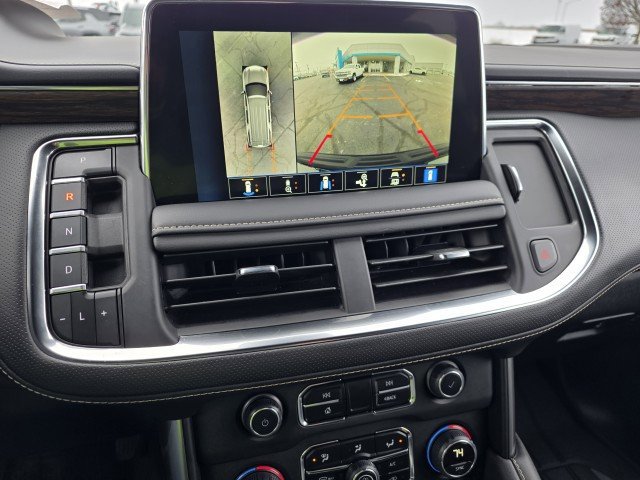 Used 2024 Chevrolet Suburban Premier w/ Premium Package AWD/4WD image 10
