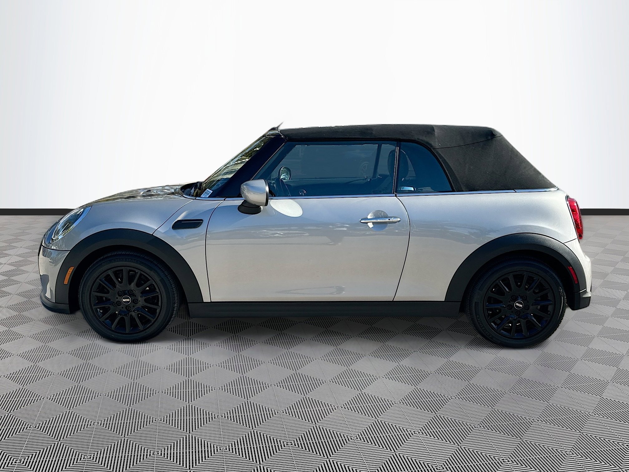 Certified 2024 MINI Cooper Convertible image 4
