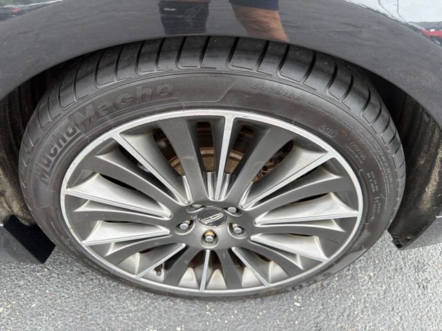Used 2014 Lincoln MKZ AWD image 26