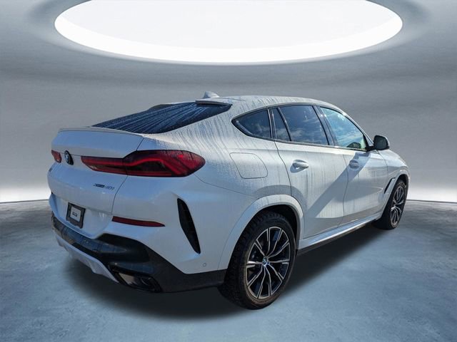 Used 2023 BMW X6 xDrive40i w/ M Sport Package image 4