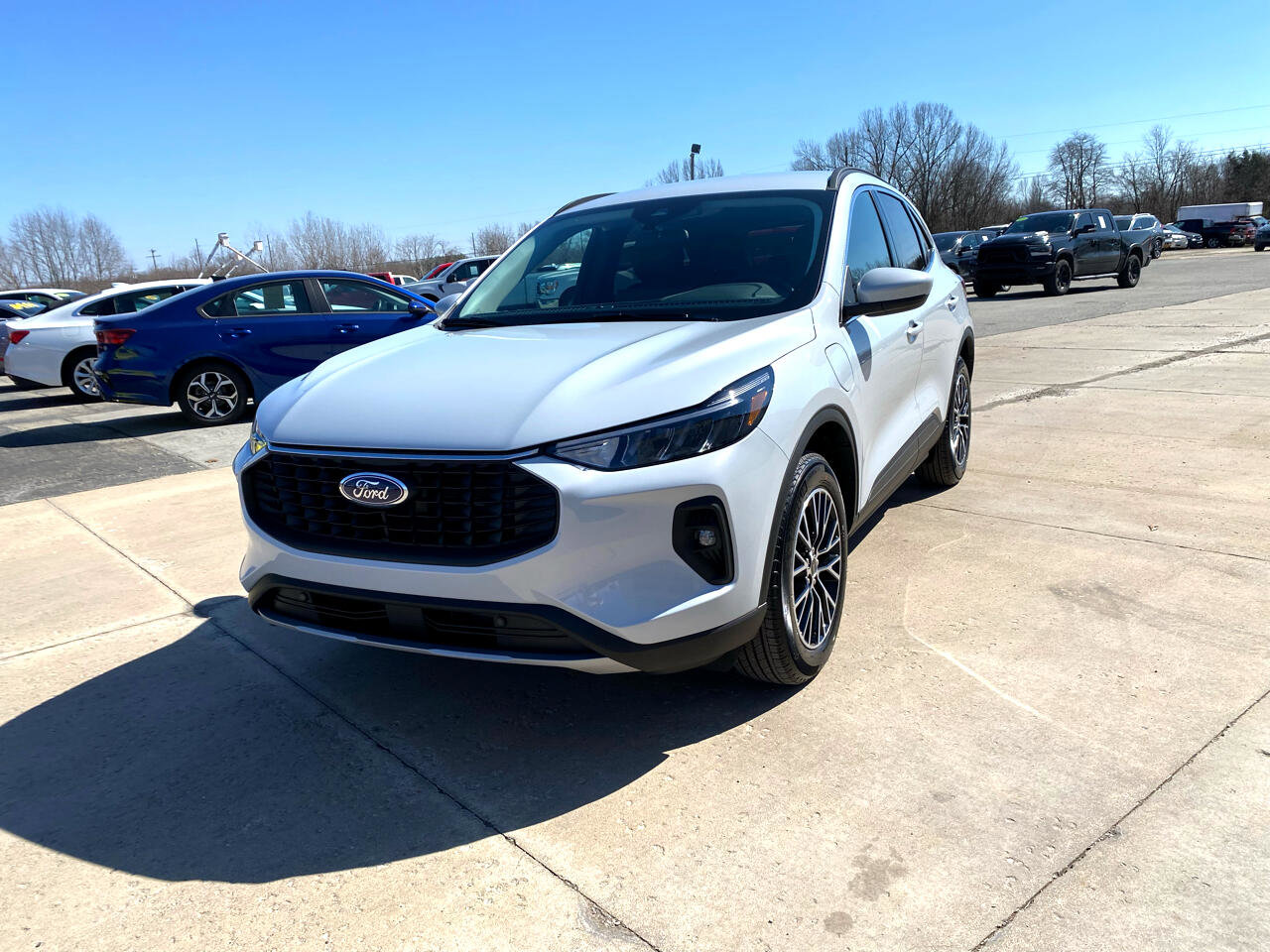 New 2025 Ford Escape SE image 11