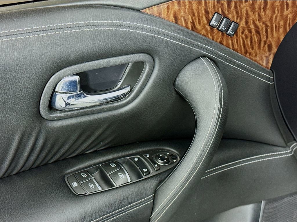 Used 2020 Nissan Armada Platinum w/ 22" Wheel Package image 18