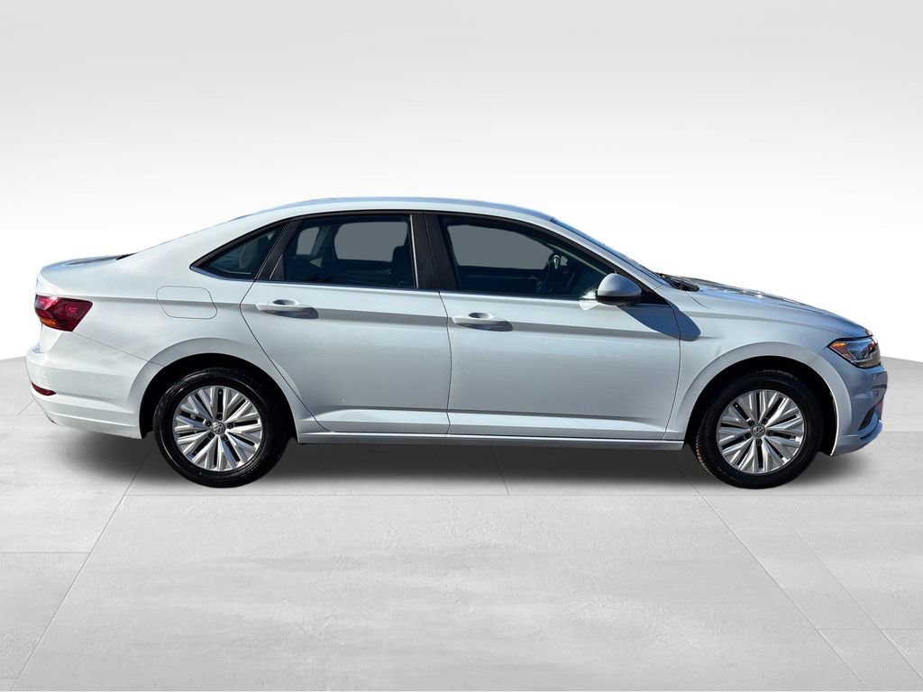Used 2019 Volkswagen Jetta S w/ Driver Assistance Package FWD image 9