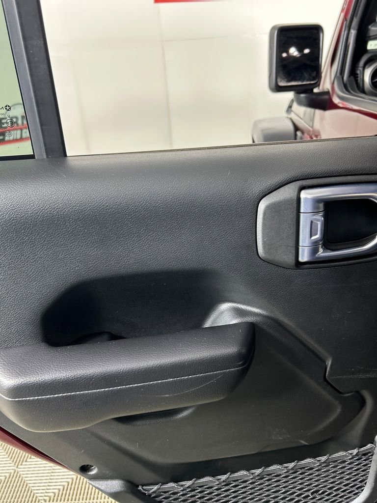 Used 2021 Jeep Wrangler Unlimited Sport image 17