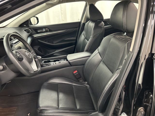 Used 2023 Nissan Maxima SL FWD image 6