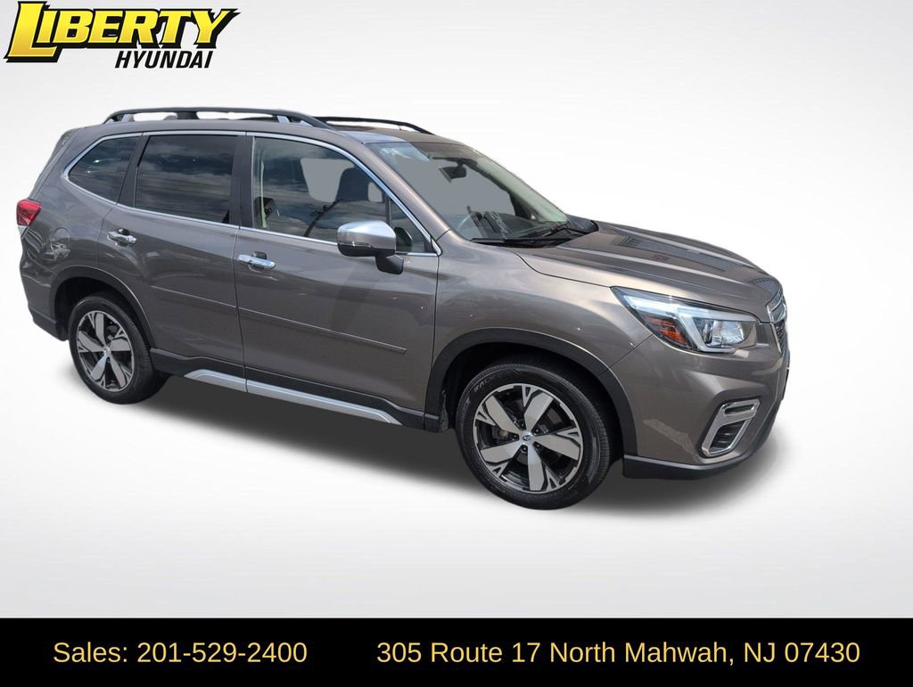 Used 2019 Subaru Forester Touring AWD/4WD image 1