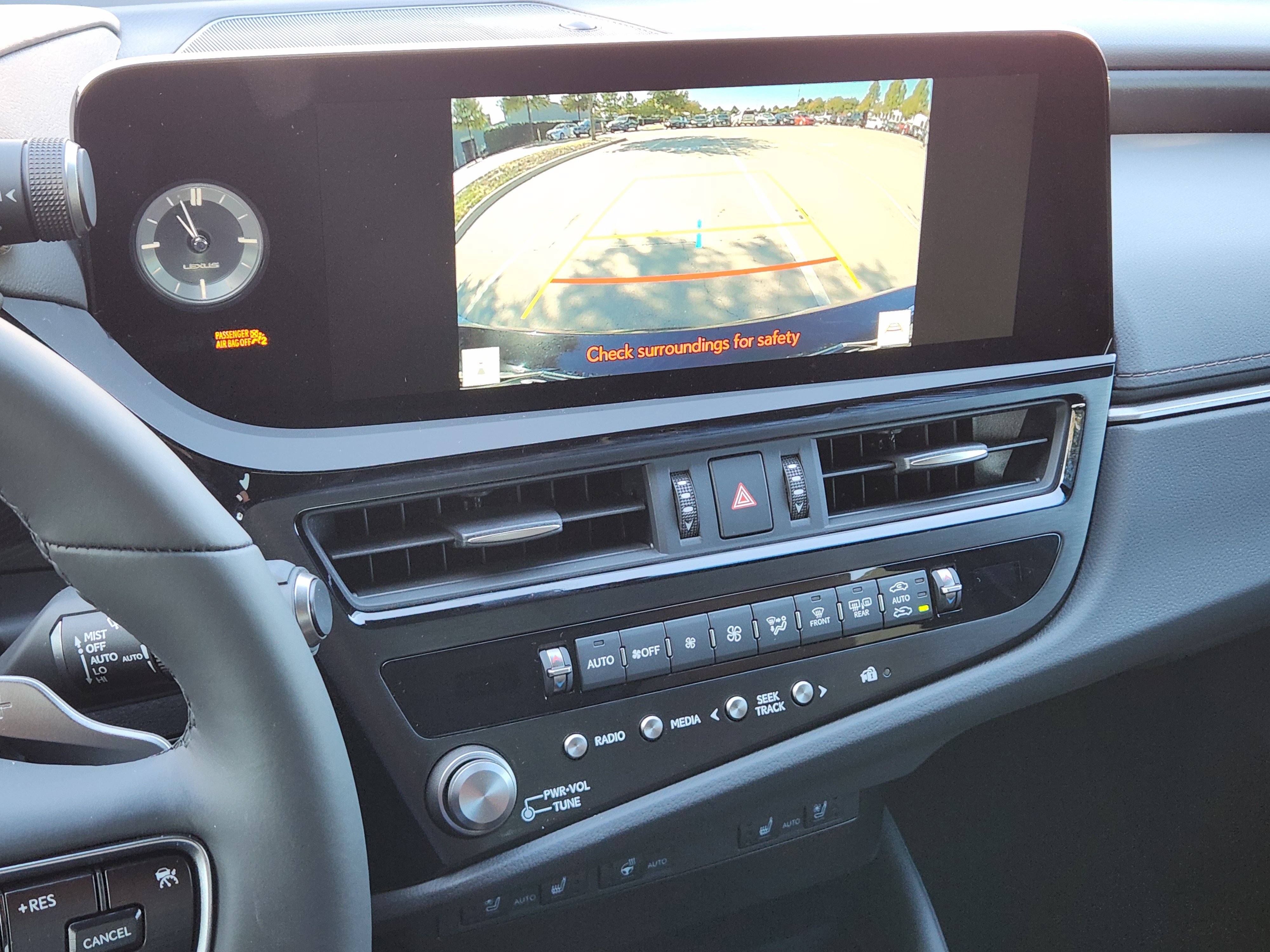 New 2025 Lexus ES 350 w/ Premium Package image 13