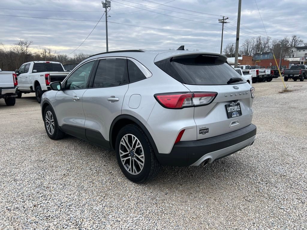 Used 2020 Ford Escape SEL image 6