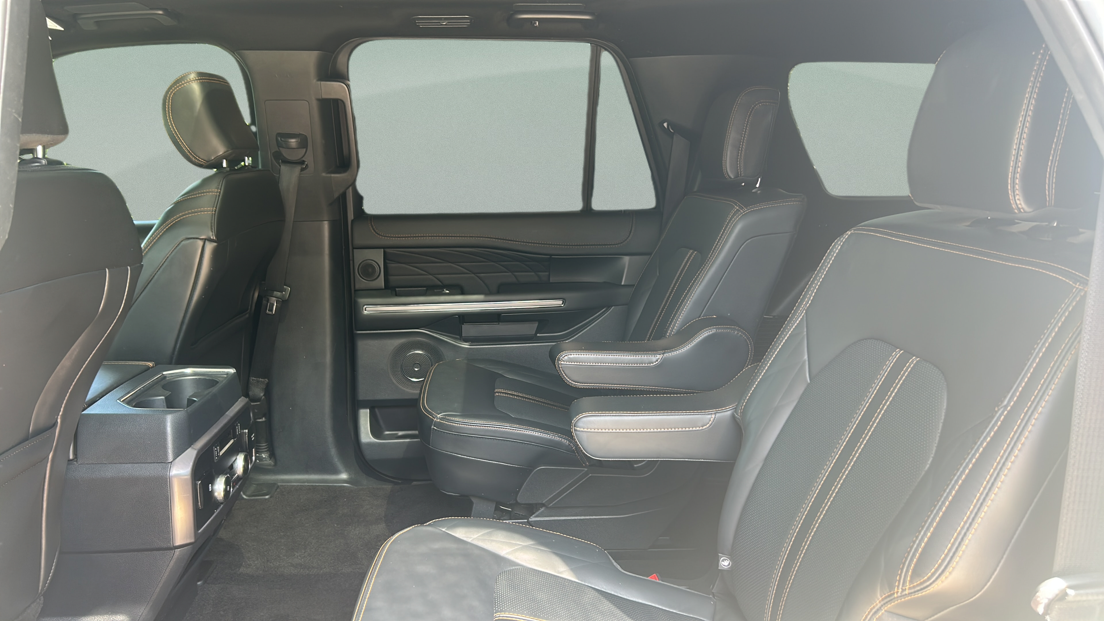 Used 2022 Ford Expedition Max Platinum AWD/4WD image 19