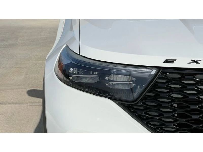 Used 2020 Ford Explorer ST w/ Premium Technology Package image 61