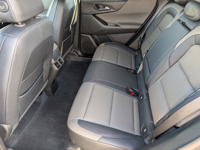 Used 2025 Chevrolet Equinox LT w/ Convenience Package II image 28