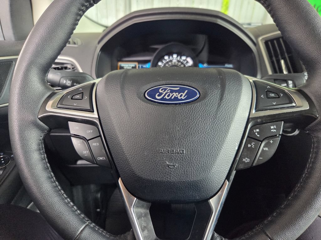 Used 2024 Ford Edge SEL w/ Convenience Package AWD/4WD image 7