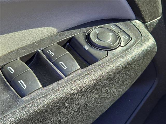 Used 2019 Chevrolet Equinox LS w/ LS Convenience Package FWD image 13