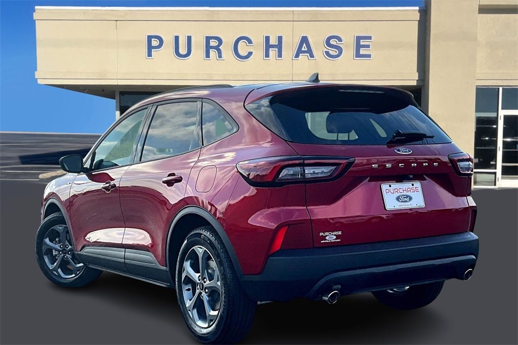 New 2026 Ford Escape ST-Line w/ Cold Weather Package image 3