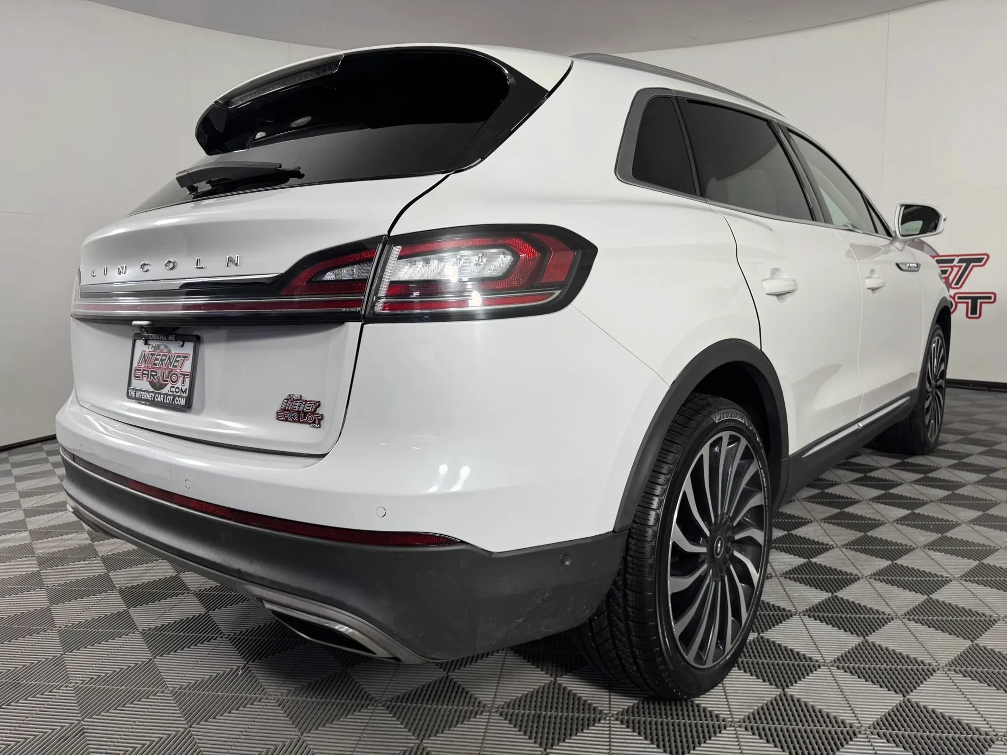 Used 2021 Lincoln Nautilus Black Label w/ Cargo Utility Package AWD/4WD image 29