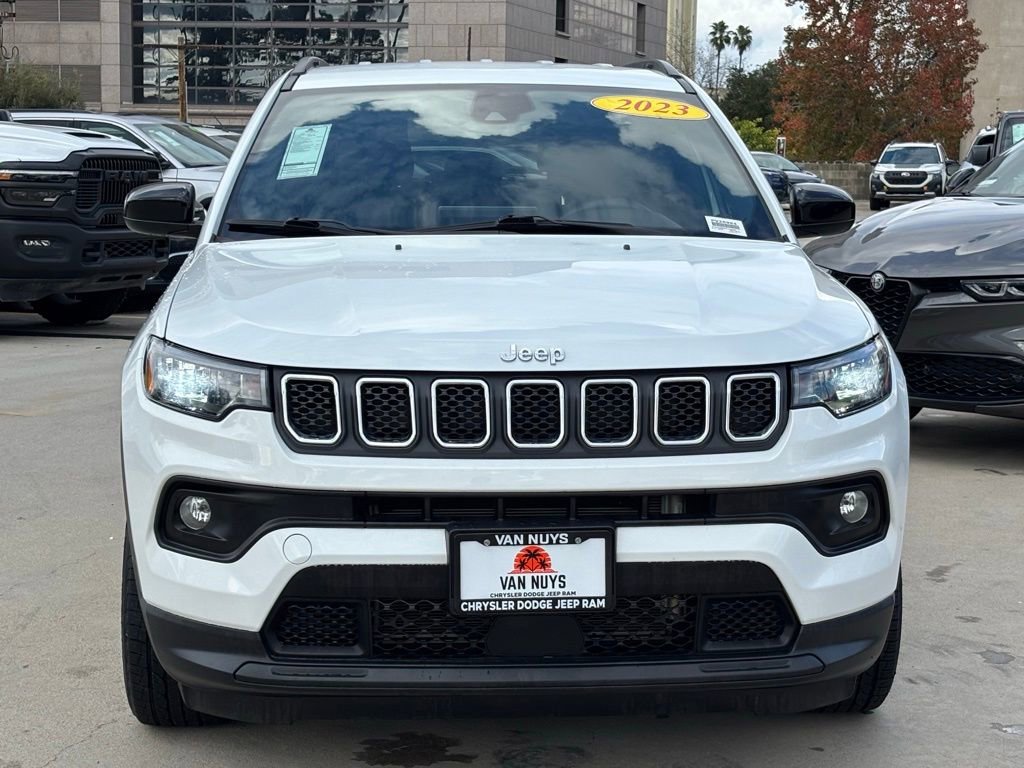 Used 2023 Jeep Compass Latitude image 7