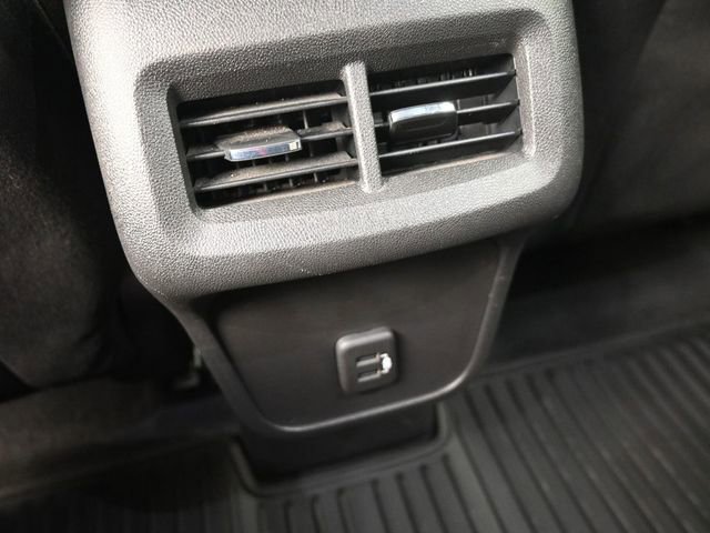 Used 2019 Chevrolet Equinox LT image 28