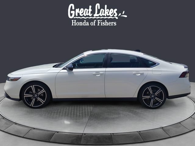 Used 2025 Honda Accord Sport image 2
