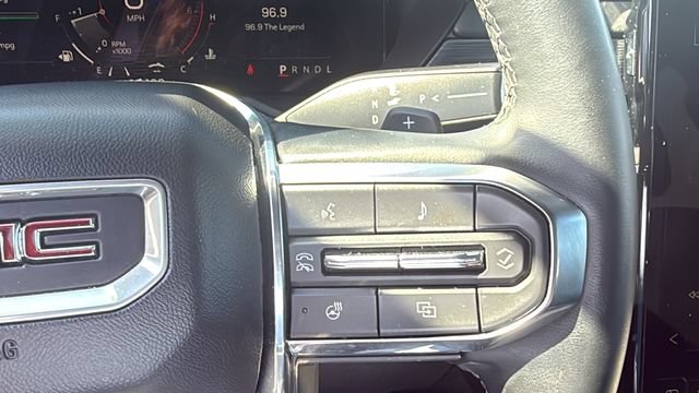 Used 2025 GMC Acadia Elevation FWD image 18