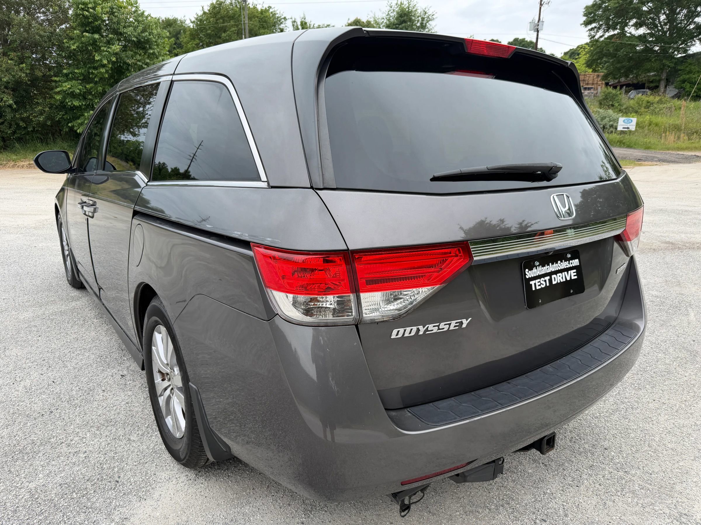 Used 2014 Honda Odyssey EX image 3