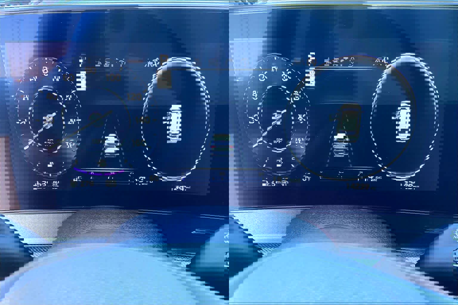 Used 2024 Kia Sportage SX image 23